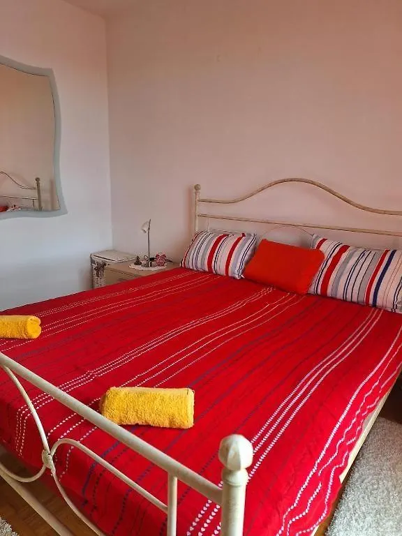 Apartment Katarina Pula 0*,
